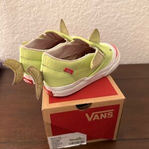 Vans Kids Lime Green Sneakers with Wing Accents Shark shoes